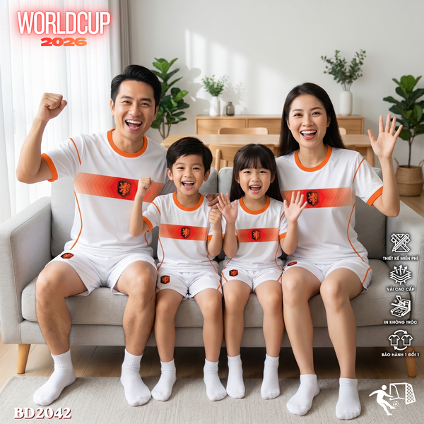 WORLD CUP FAMILY